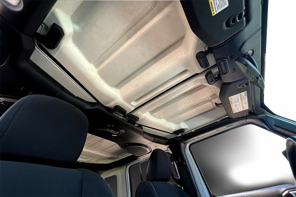 Used 2020 Jeep Wrangler Unlimited Sport image 22