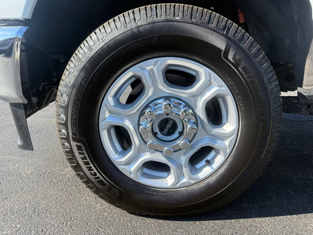 Certified 2025 Ford F350 XLT AWD/4WD image 13