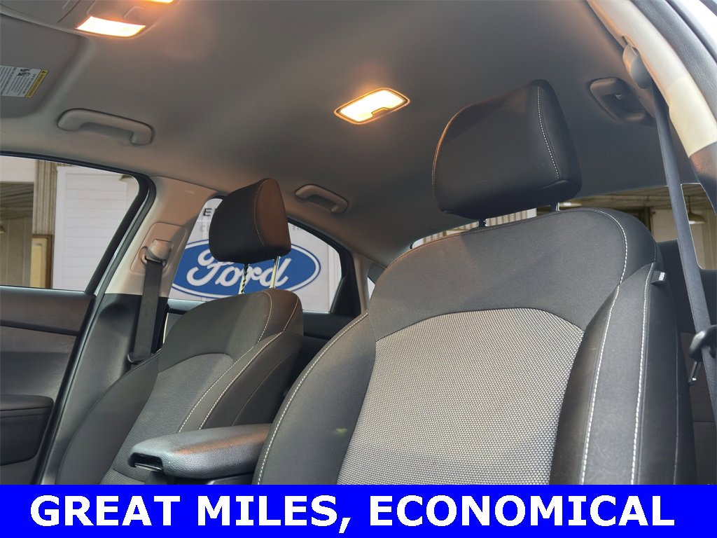 Used 2024 Kia Forte LXS image 13