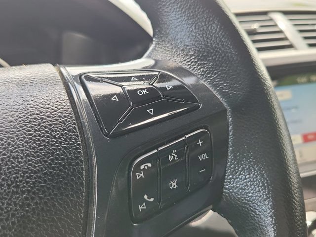 Certified 2018 Ford Explorer XLT w/ Equipment Group 202A FWD image 22