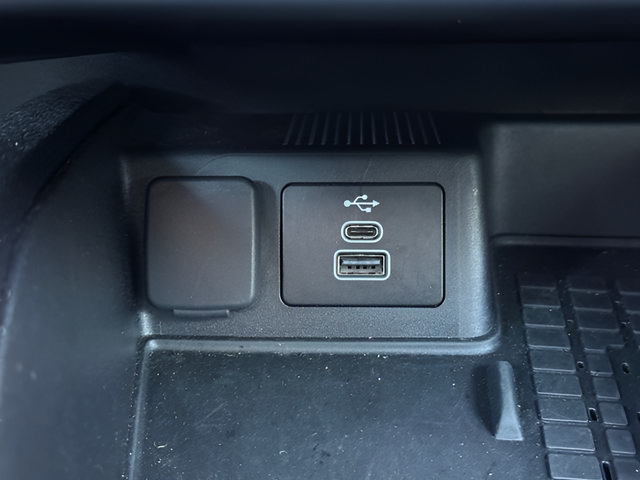 Certified 2025 Ford Bronco Sport Outer Banks w/ Outer Banks Tech Package+ AWD/4WD image 15