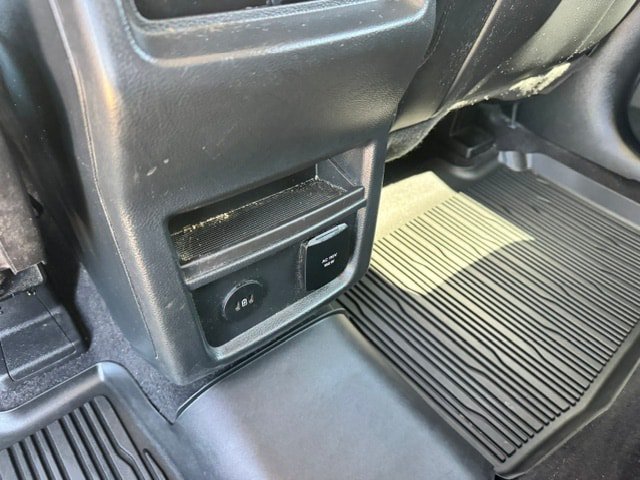 Certified 2024 Ford Edge SEL w/ Convenience Package AWD/4WD image 8