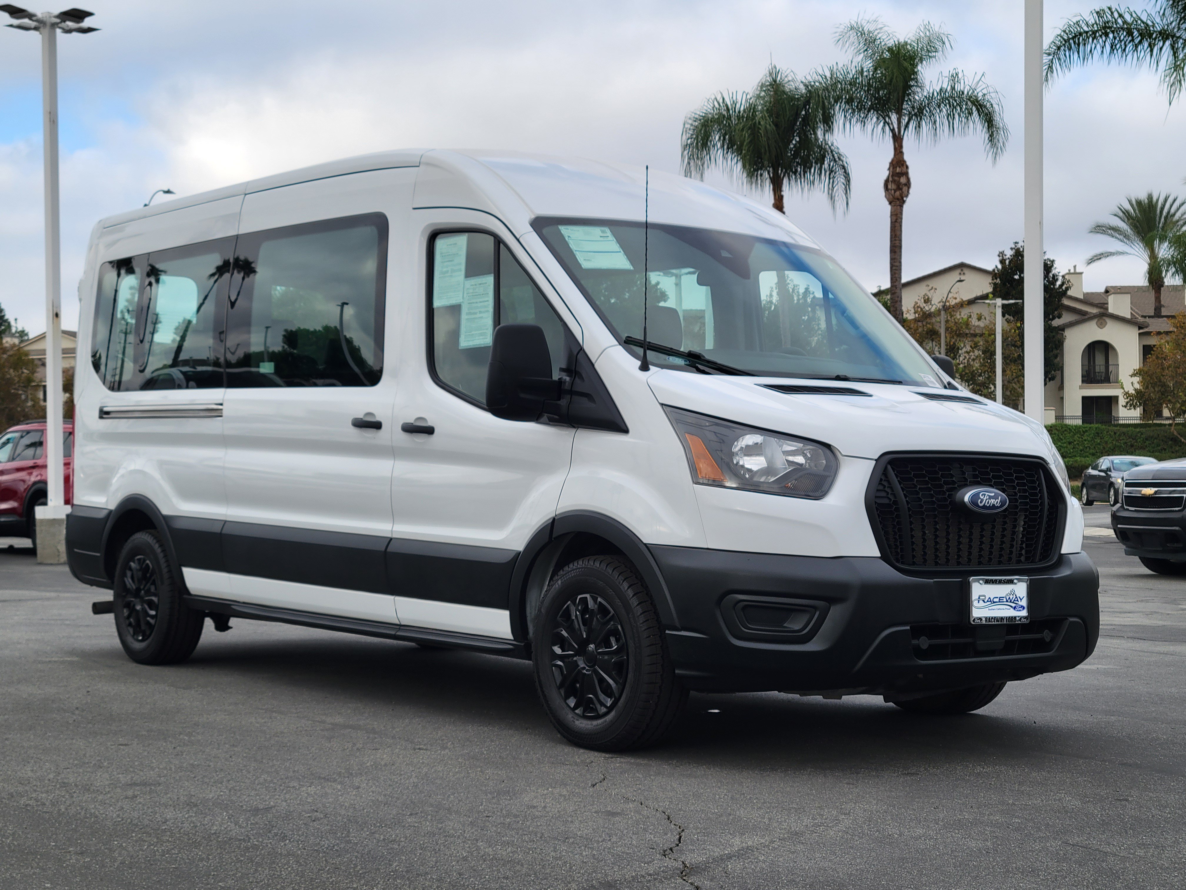 Certified 2022 Ford Transit 350 XL RWD image 1