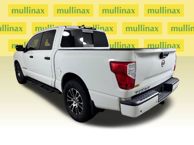 Used 2023 Nissan Titan SV w/ SV Convenience Package RWD image 11
