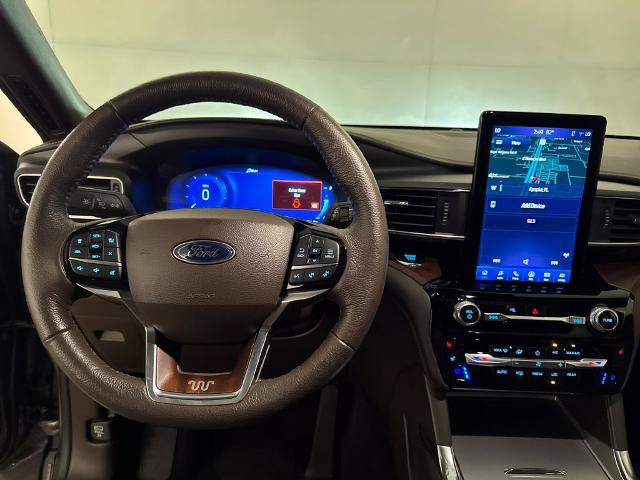 Certified 2023 Ford Explorer King Ranch w/ Technology Package AWD/4WD image 7