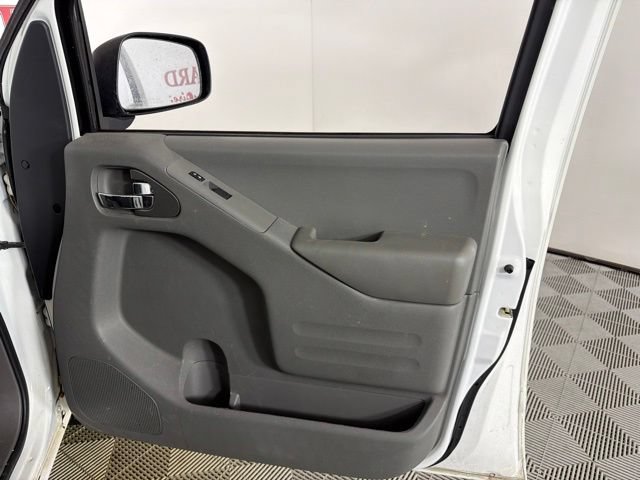 Used 2020 Nissan Frontier S w/ S Utility Package RWD image 19