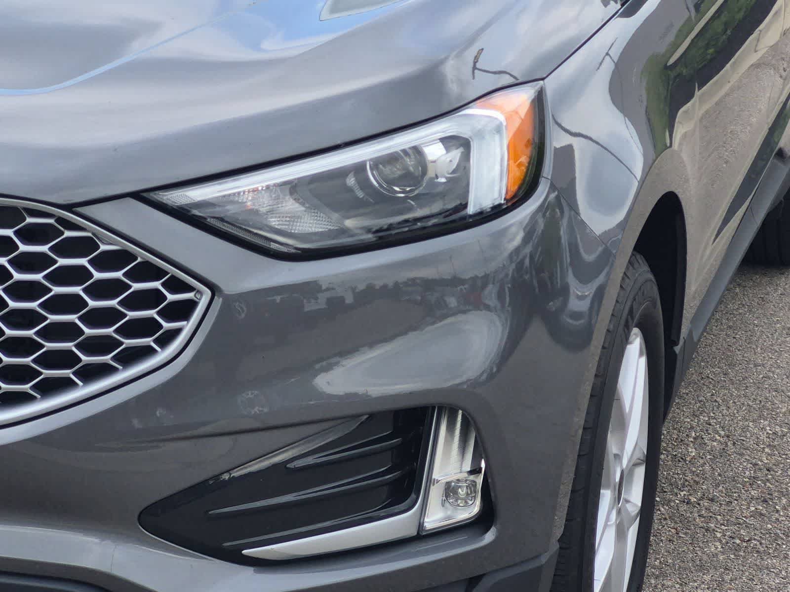 Certified 2024 Ford Edge SEL w/ Convenience Package AWD/4WD image 11