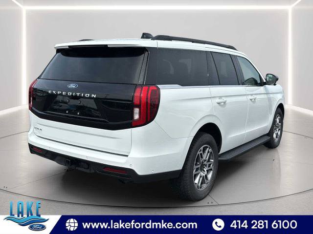 Certified 2025 Ford Expedition Active AWD/4WD image 7