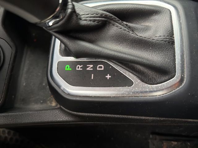 Used 2020 Jeep Renegade Latitude w/ Cold Weather Group image 26