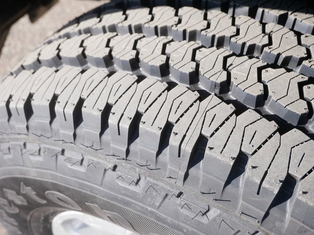 Certified 2023 Ford F350 XLT image 7