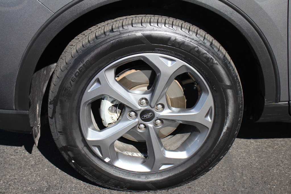 Certified 2025 Ford Escape ST-Line Select AWD/4WD image 14