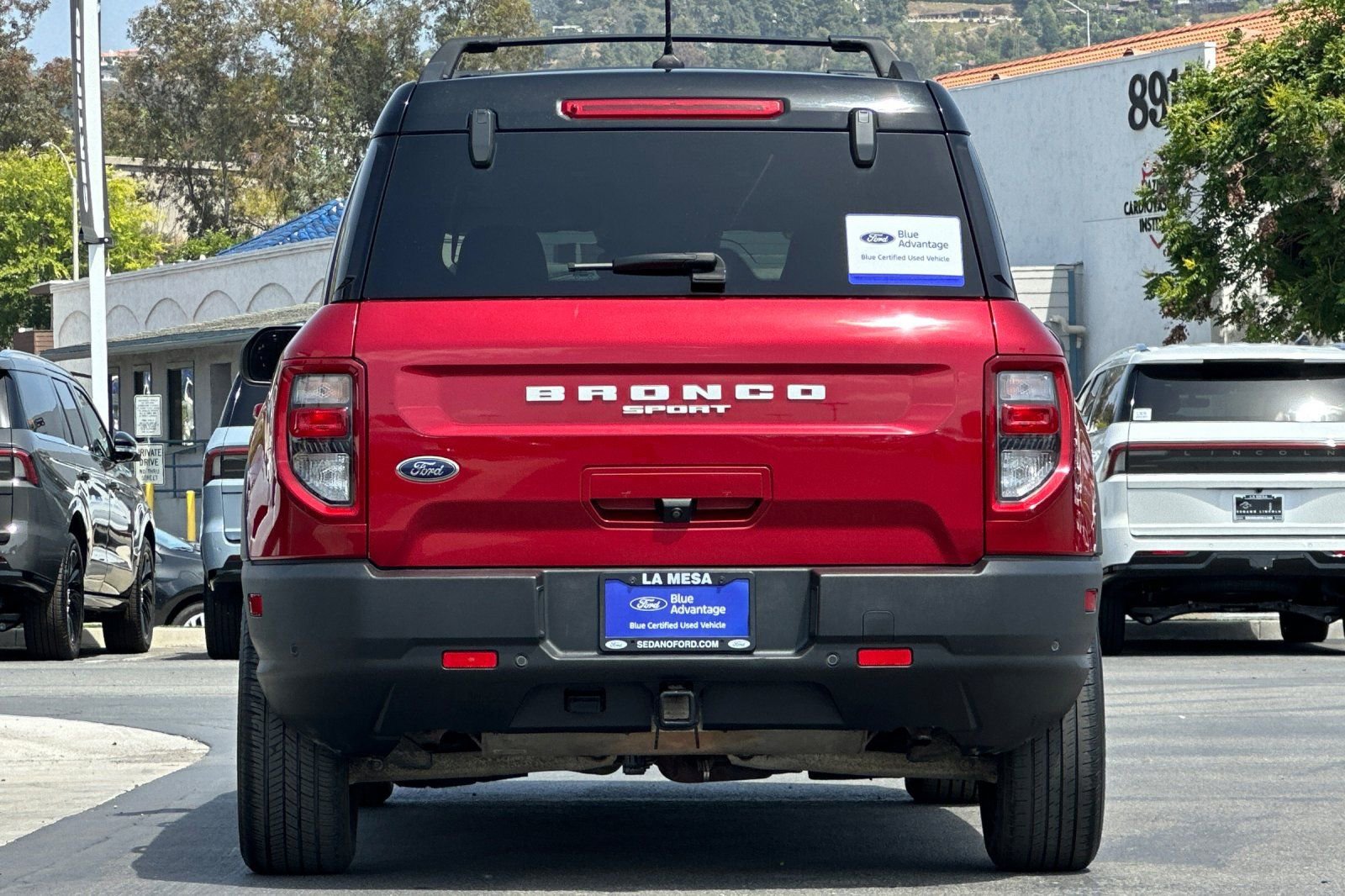 Certified 2021 Ford Bronco Sport Outer Banks w/ Outer Banks Package AWD/4WD image 4
