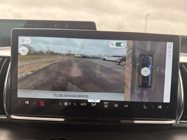 Certified 2025 Ford Expedition Max Platinum w/ Driver's Package image 48