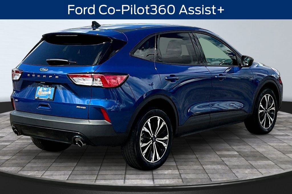 Certified 2022 Ford Escape SE w/ SE Sport Appearance Package AWD/4WD image 6