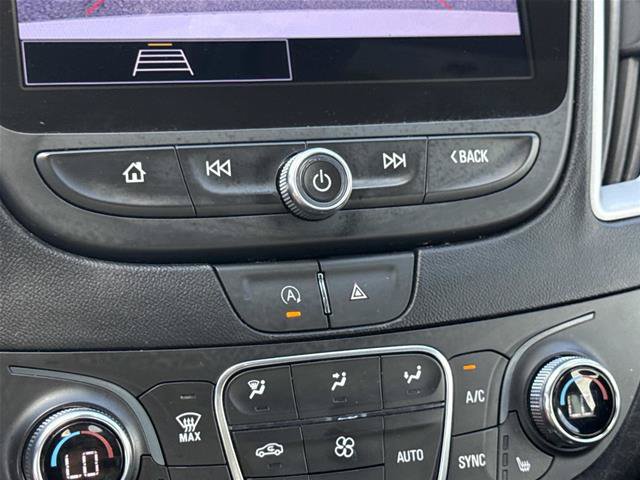 Used 2023 Chevrolet Malibu LT FWD image 24