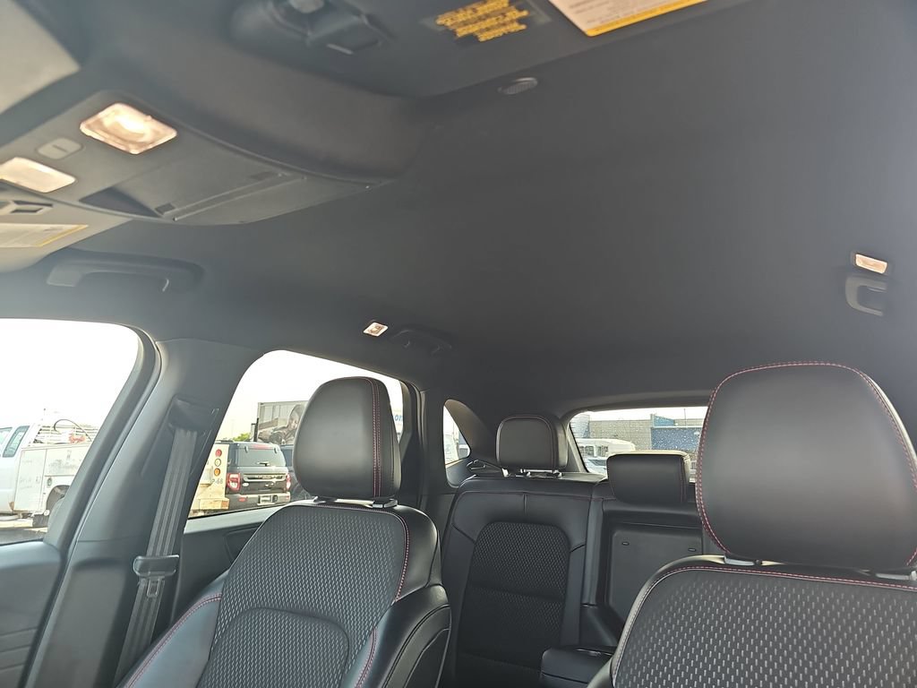 Certified 2026 Ford Escape ST-Line AWD/4WD image 28
