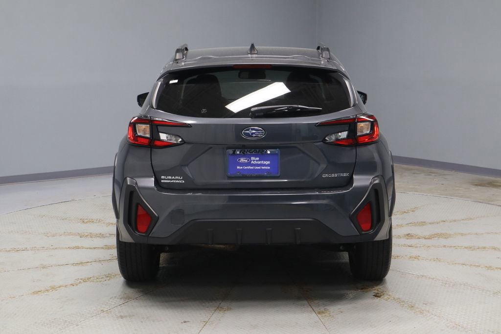 Used 2024 Subaru Crosstrek 2.0i Premium AWD/4WD image 11