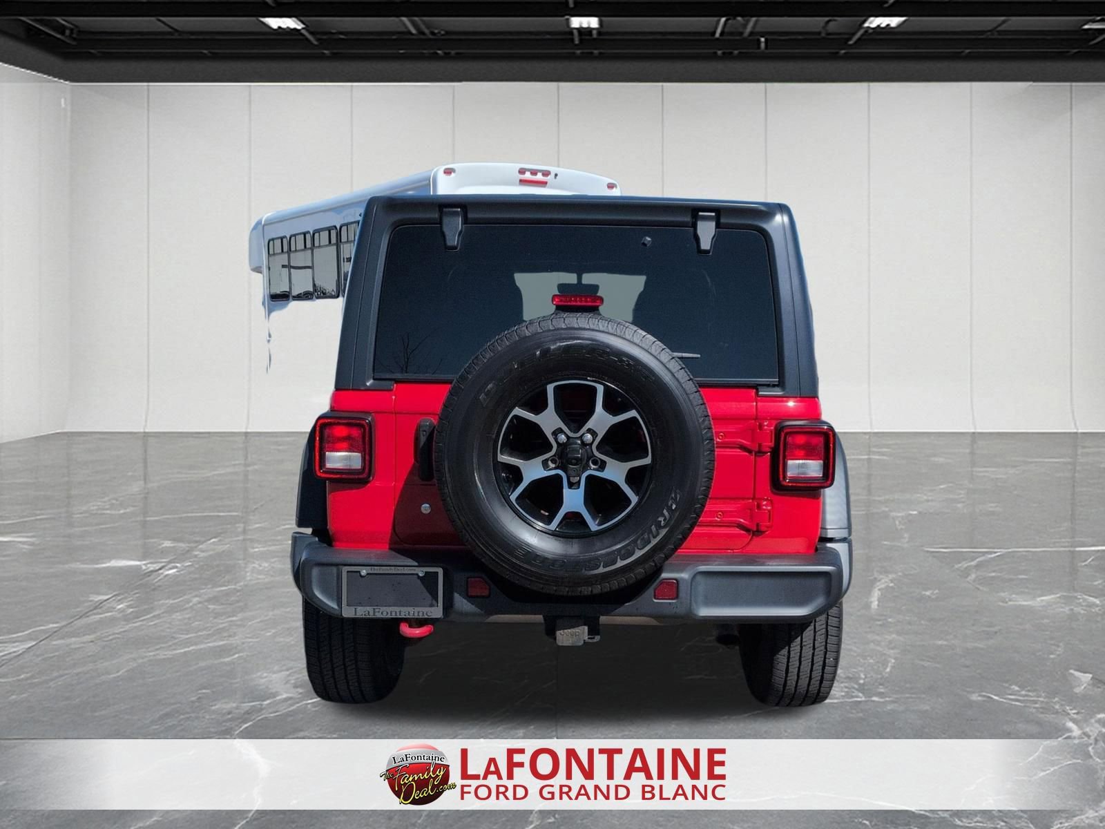 Used 2020 Jeep Wrangler Unlimited Rubicon w/ Dual Top Group AWD/4WD image 4