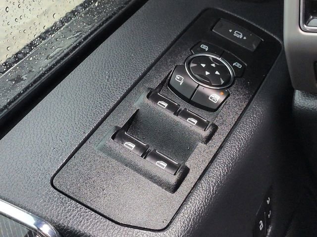 Certified 2022 Ford F450 Platinum w/ FX4 Off-Road Package image 25