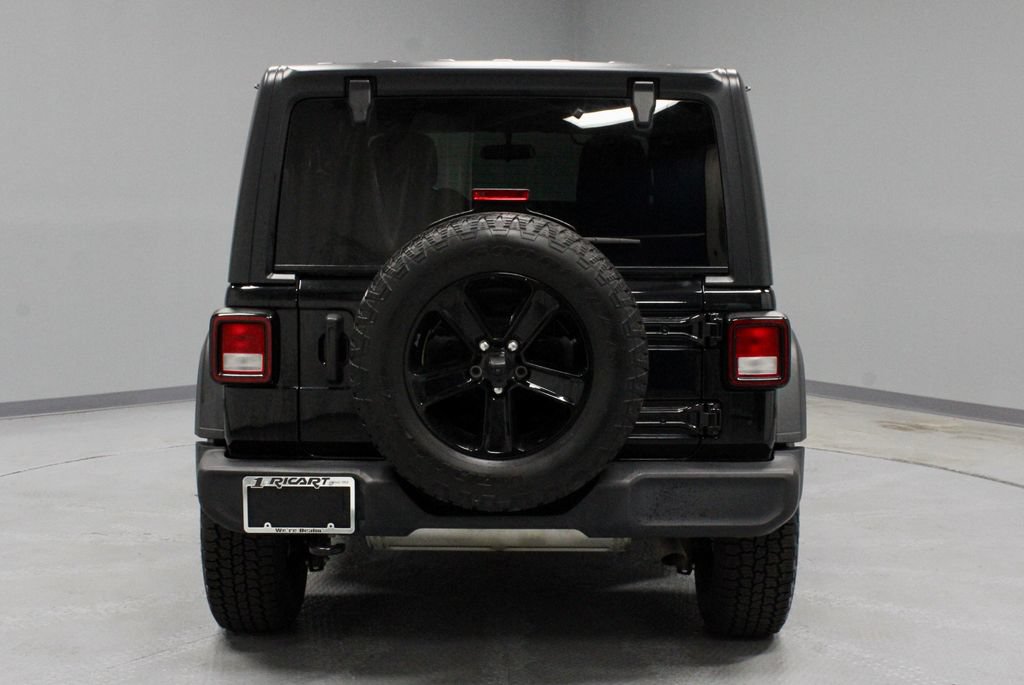 Used 2022 Jeep Wrangler Unlimited Sport AWD/4WD image 10