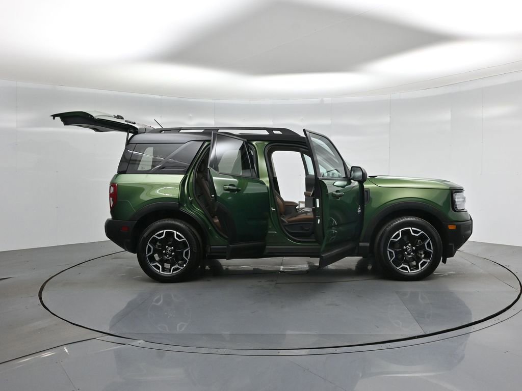 Certified 2025 Ford Bronco Sport Outer Banks w/ Outer Banks Tech Package+ image 34