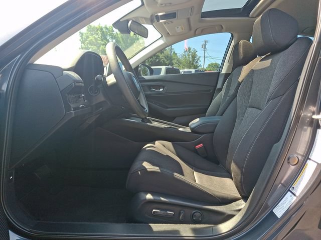 Used 2023 Honda Accord EX image 14