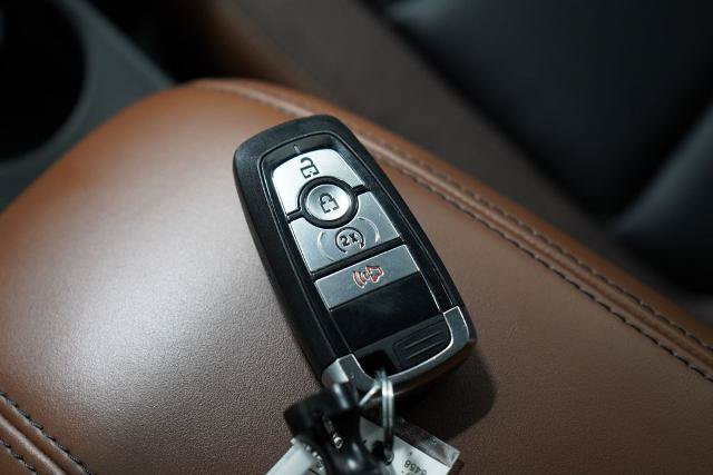 Certified 2025 Ford Bronco Sport Outer Banks w/ Outer Banks Tech Package+ AWD/4WD image 33