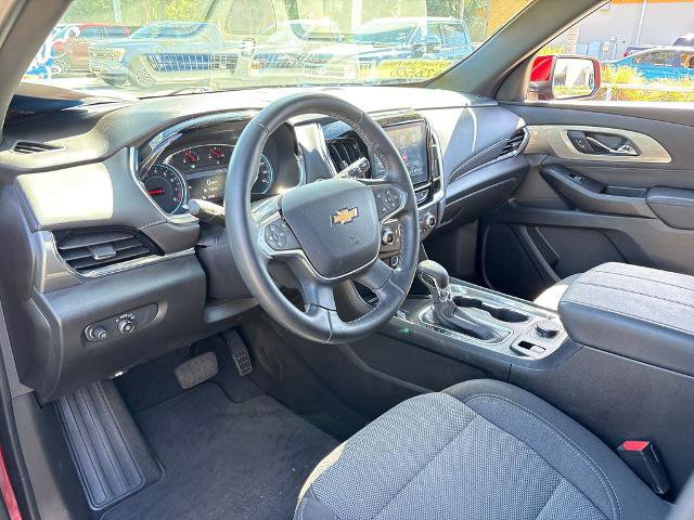 Used 2023 Chevrolet Traverse LT image 10