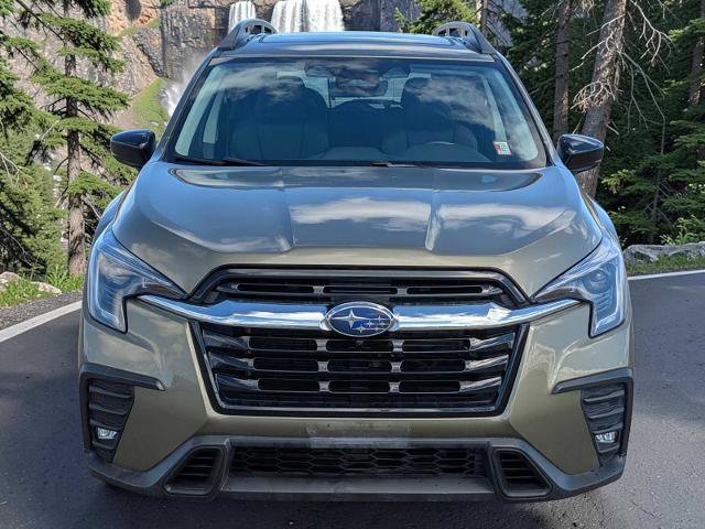 Used 2024 Subaru Ascent Limited w/ Technology Package AWD/4WD image 9