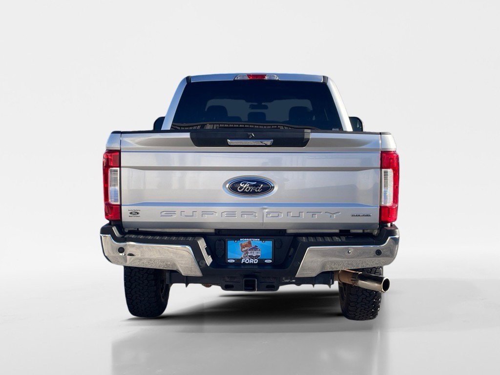 Certified 2017 Ford F250 XLT w/ XLT Premium Package image 5