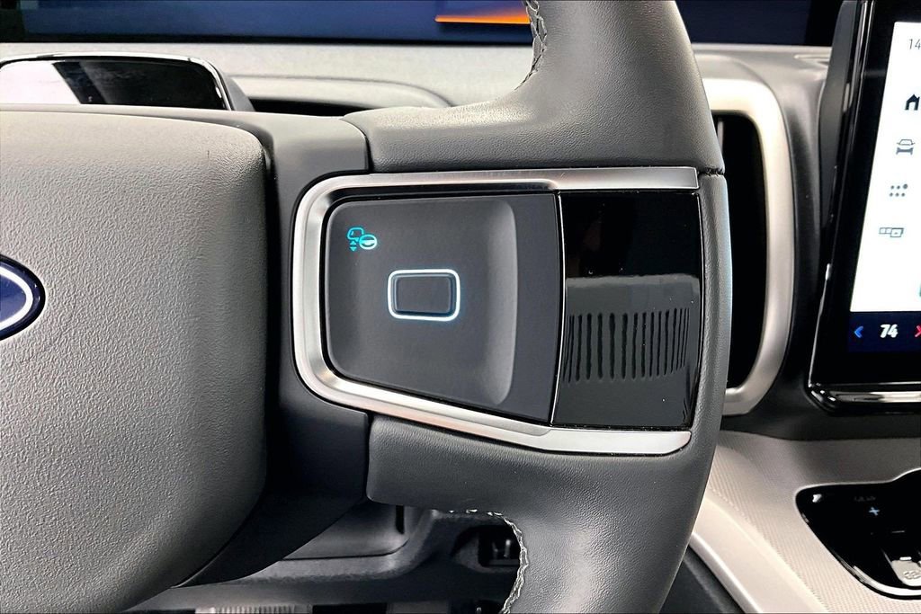 Certified 2025 Ford Expedition Max Active image 19