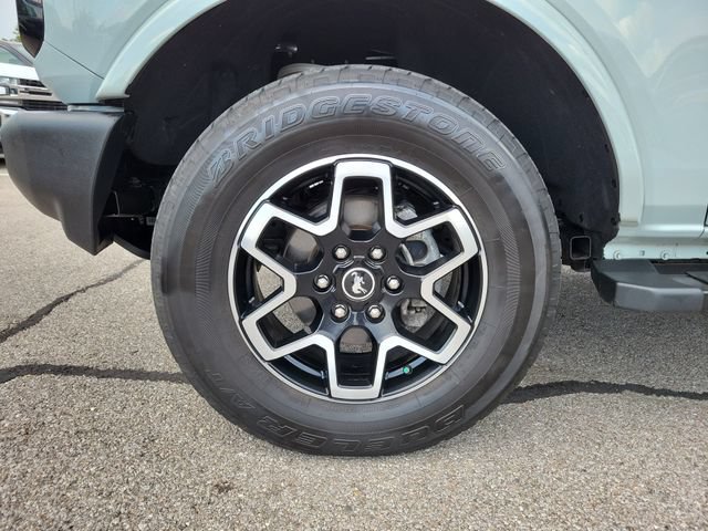 Certified 2023 Ford Bronco Outer Banks AWD/4WD image 9