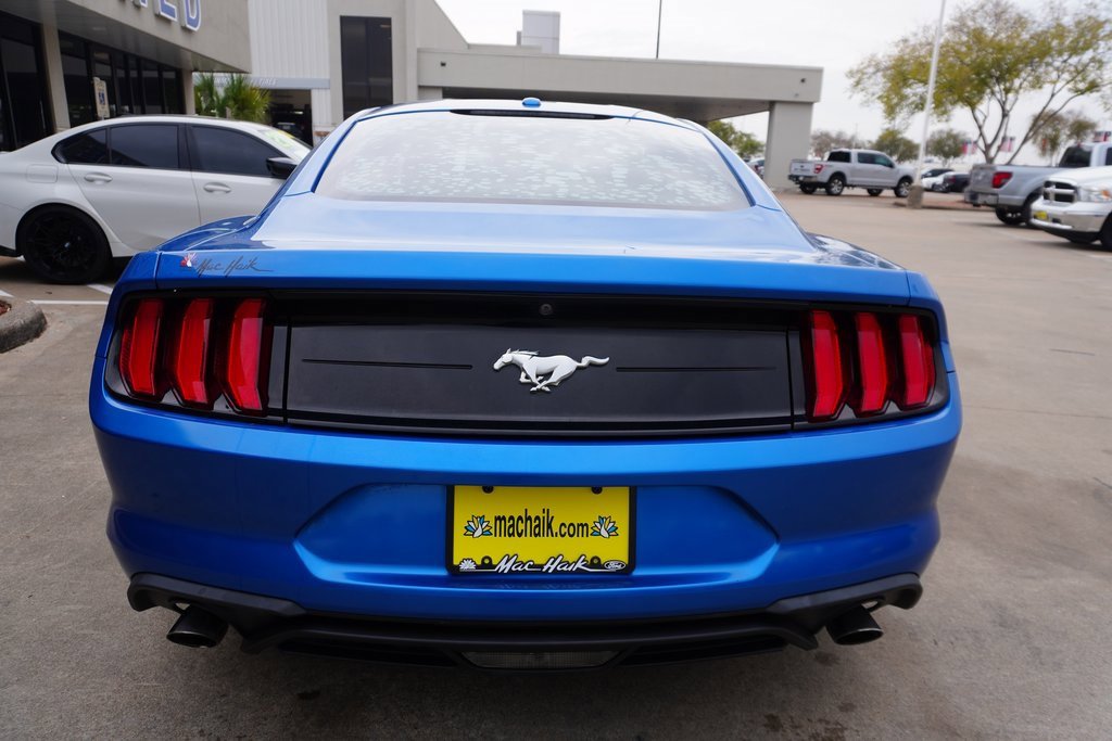 Certified 2019 Ford Mustang Coupe image 5