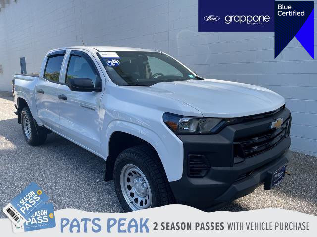 Used 2024 Chevrolet Colorado W/T w/ Advanced Trailering Package image 1
