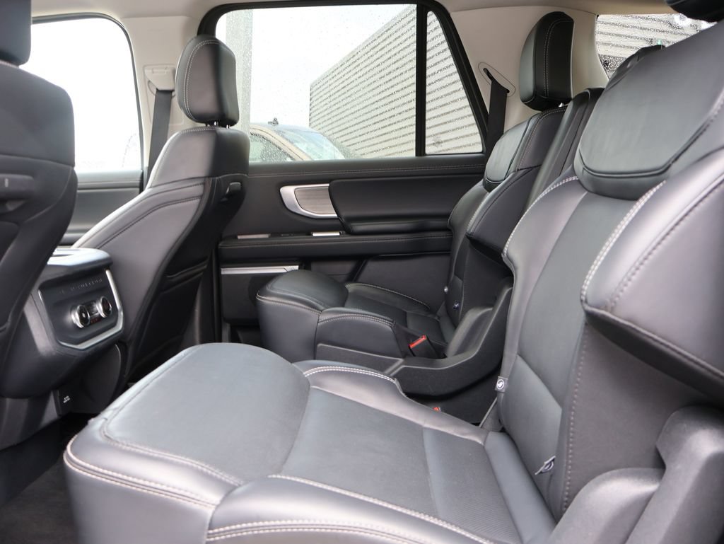 Certified 2025 Ford Expedition Max Platinum AWD/4WD image 20