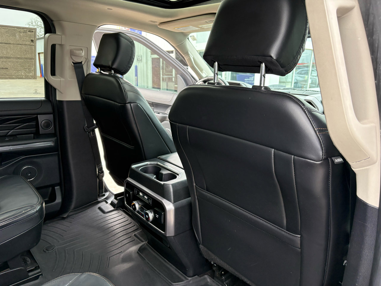 Certified 2020 Ford Expedition Platinum image 56