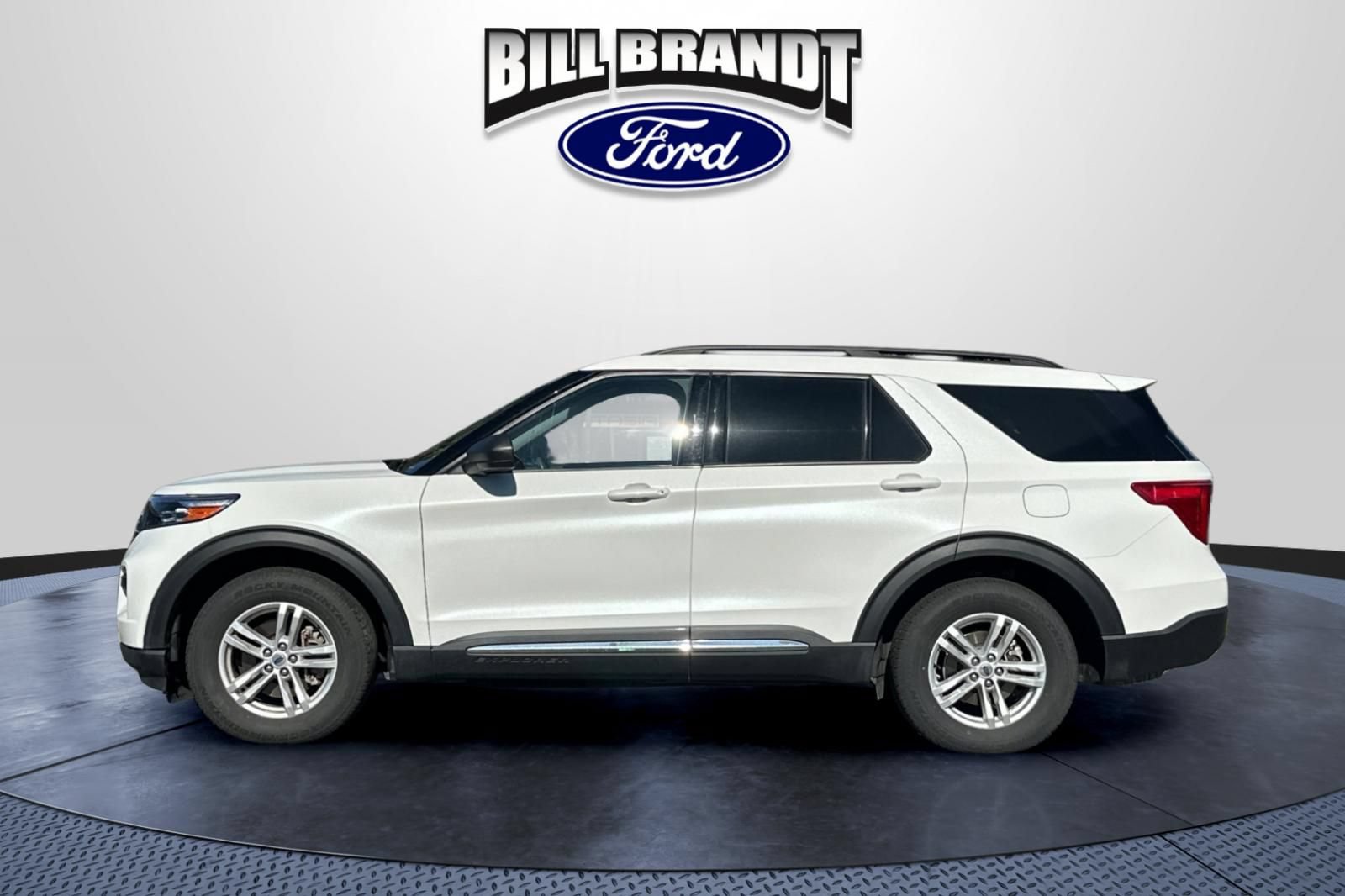 Certified 2023 Ford Explorer XLT AWD/4WD image 6