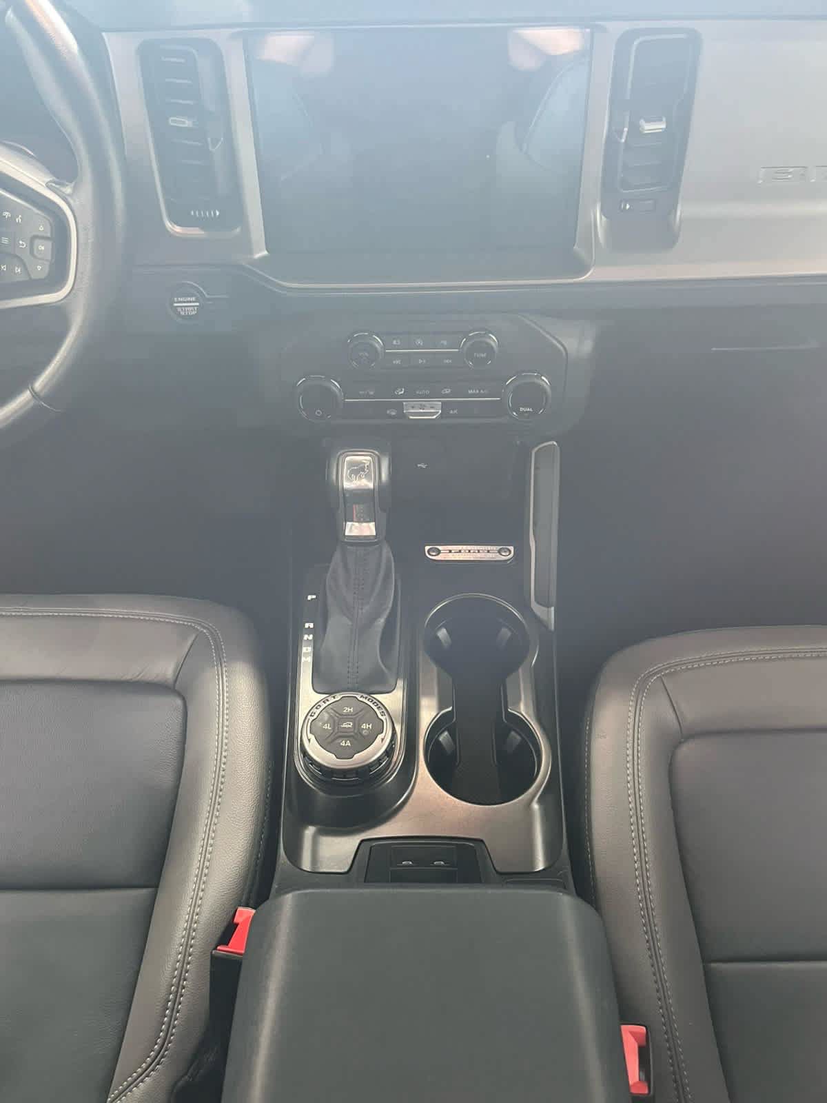 Certified 2023 Ford Bronco Outer Banks w/ Sasquatch Package AWD/4WD image 9