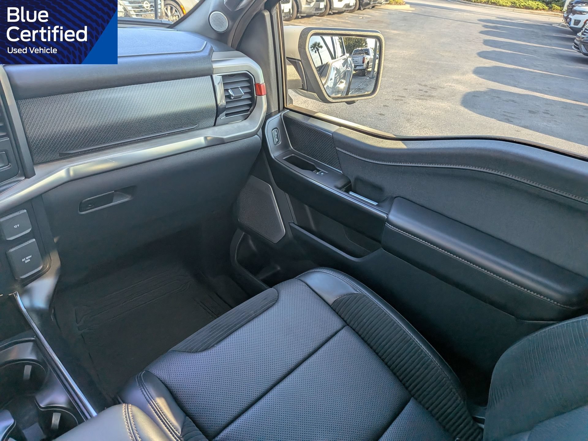 Certified 2023 Ford F150 Raptor w/ Raptor Carbon Fiber Package AWD/4WD image 20