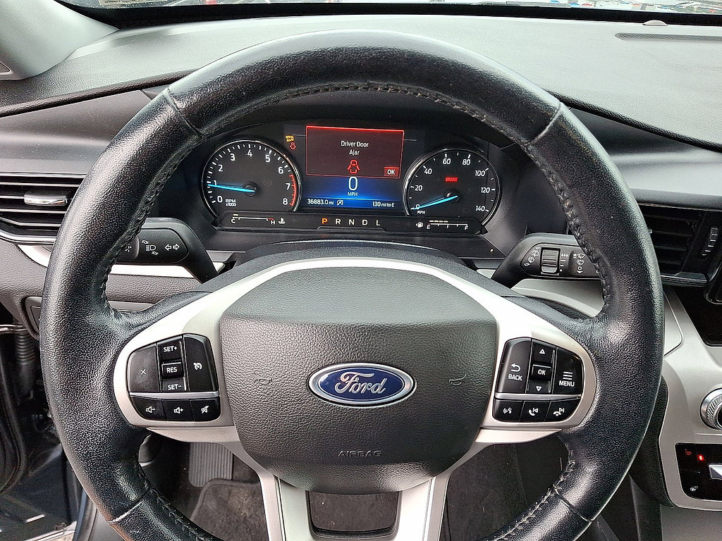 Certified 2023 Ford Explorer XLT w/ Equipment Group 202A AWD/4WD image 16