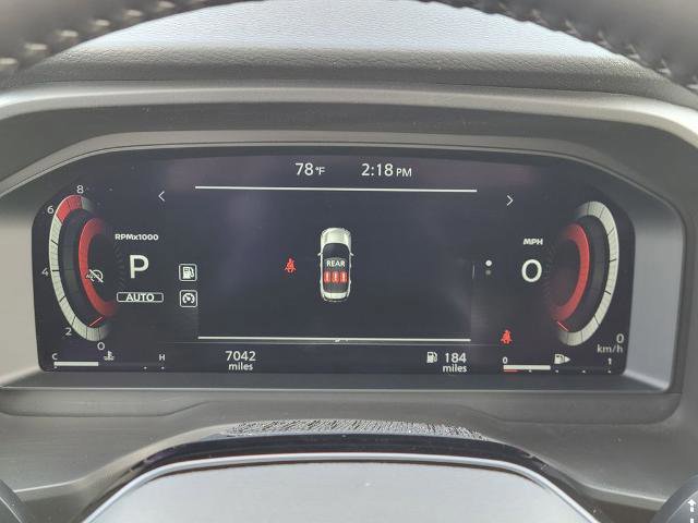 Used 2025 Nissan Rogue SL w/ SL Premium Package image 35