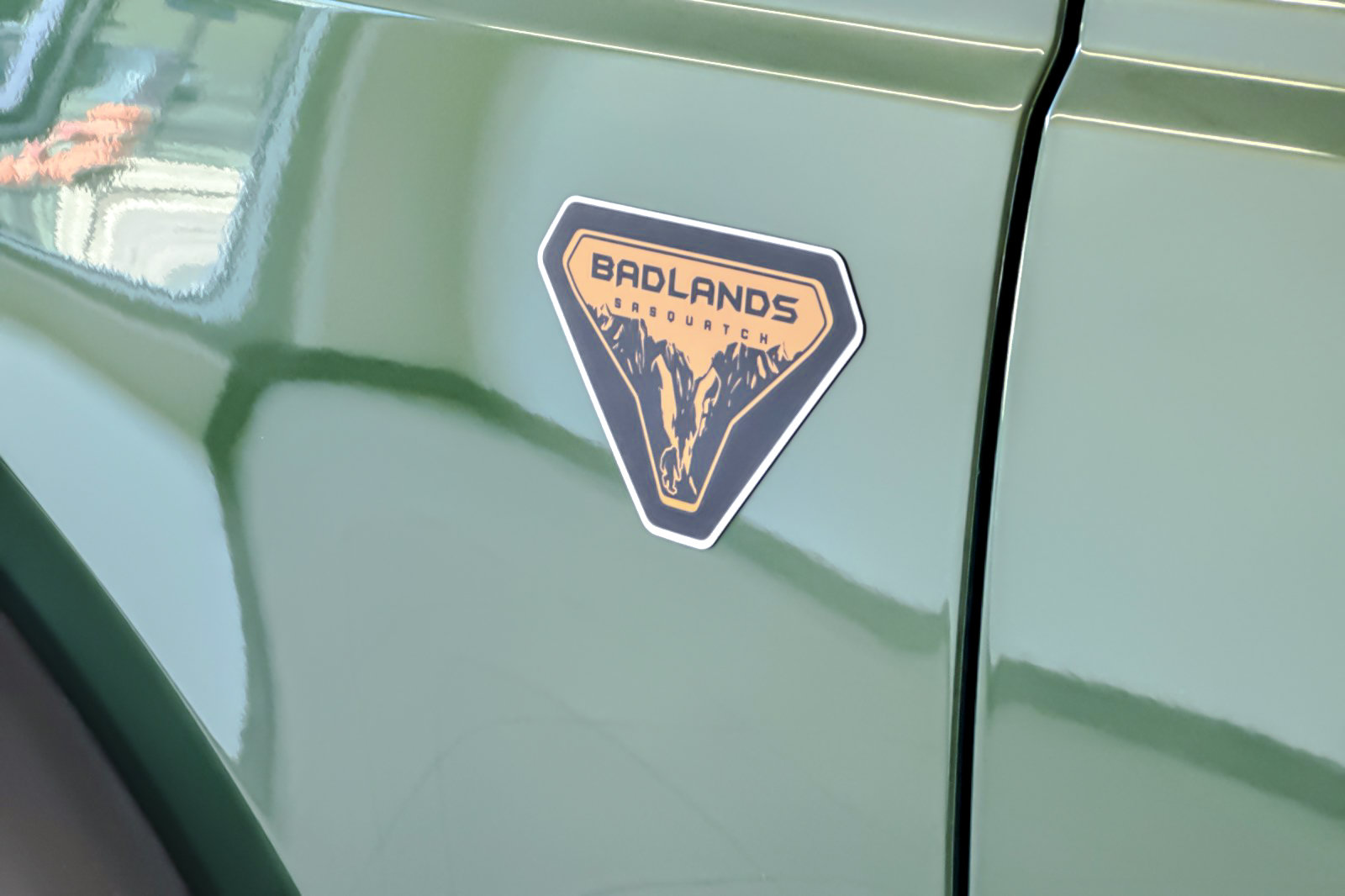 Certified 2022 Ford Bronco Badlands AWD/4WD image 28
