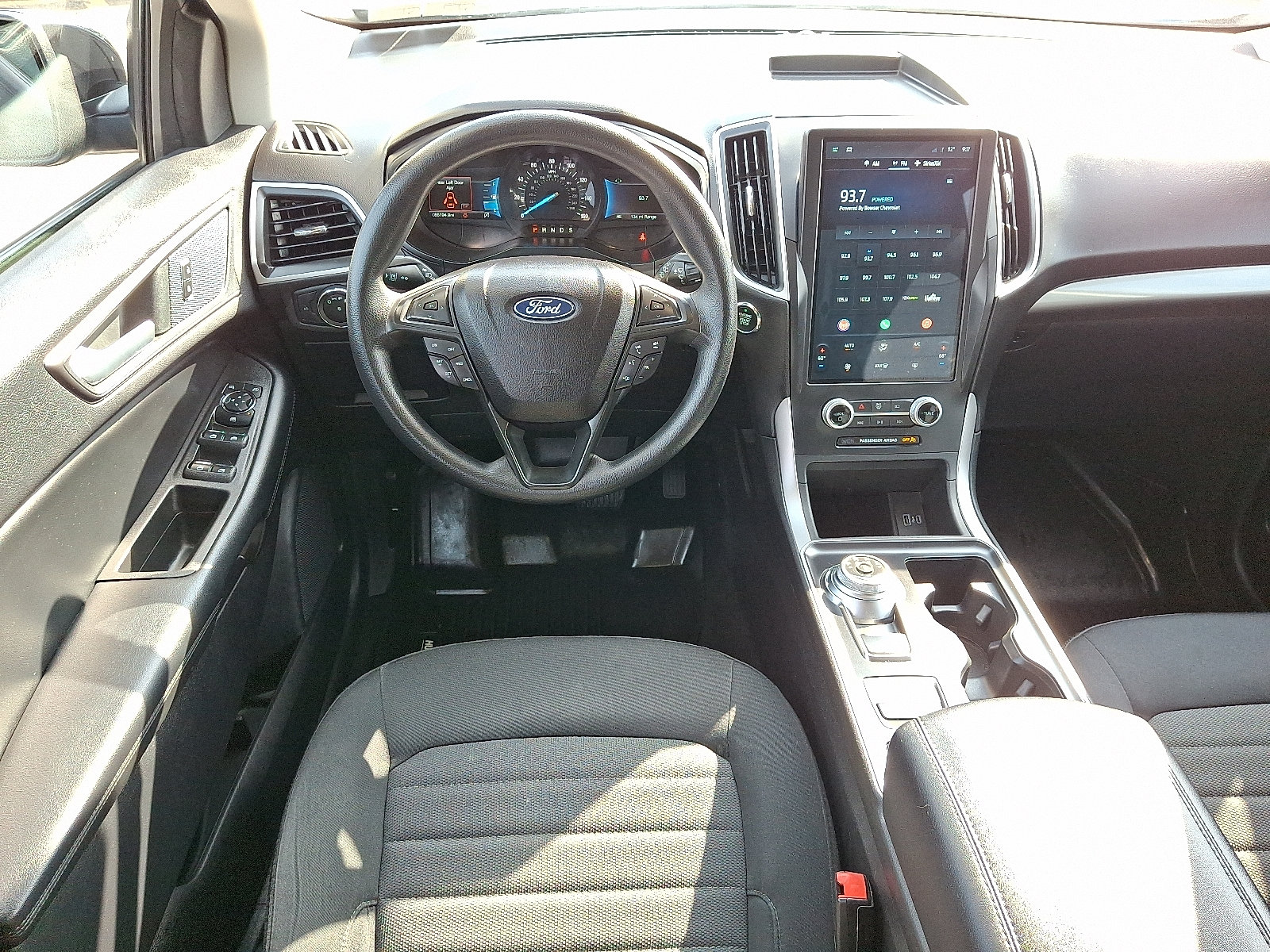 Certified 2022 Ford Edge SE w/ Black Appearance Package AWD/4WD image 11