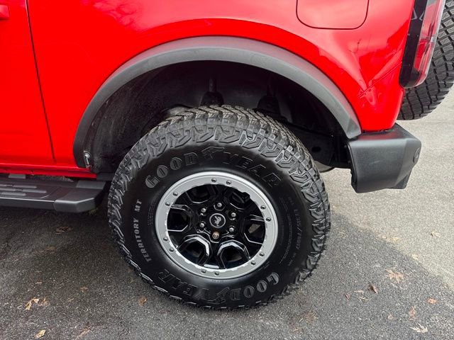 Certified 2022 Ford Bronco Outer Banks w/ Sasquatch Package image 41