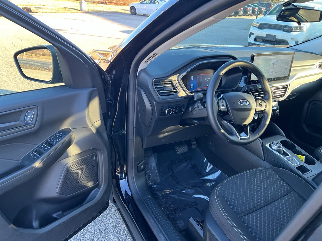 Certified 2023 Ford Escape Active w/ Tech Pack #1 image 10