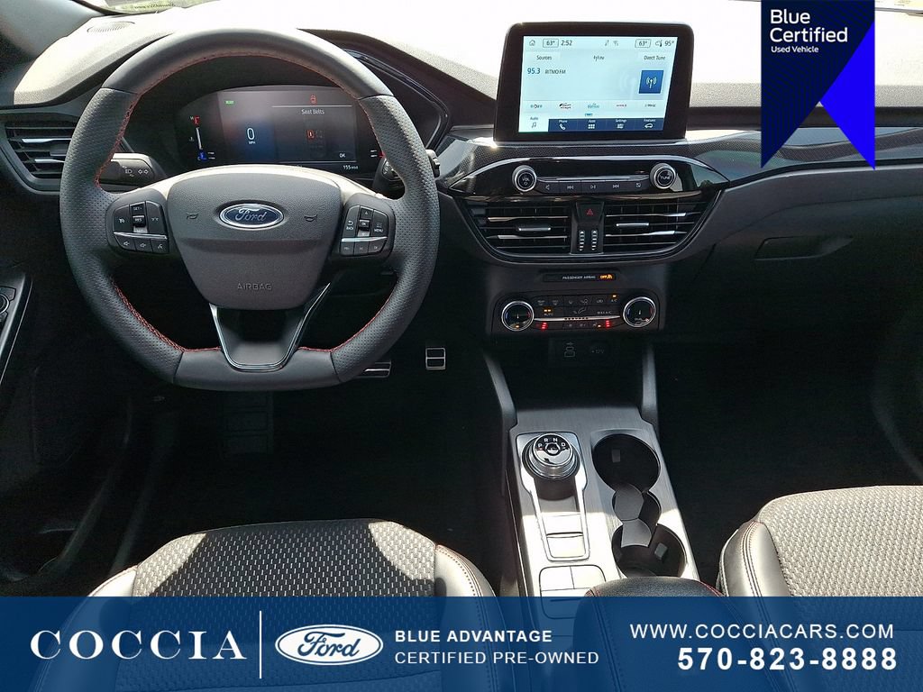 Certified 2024 Ford Escape ST-Line Select AWD/4WD image 11