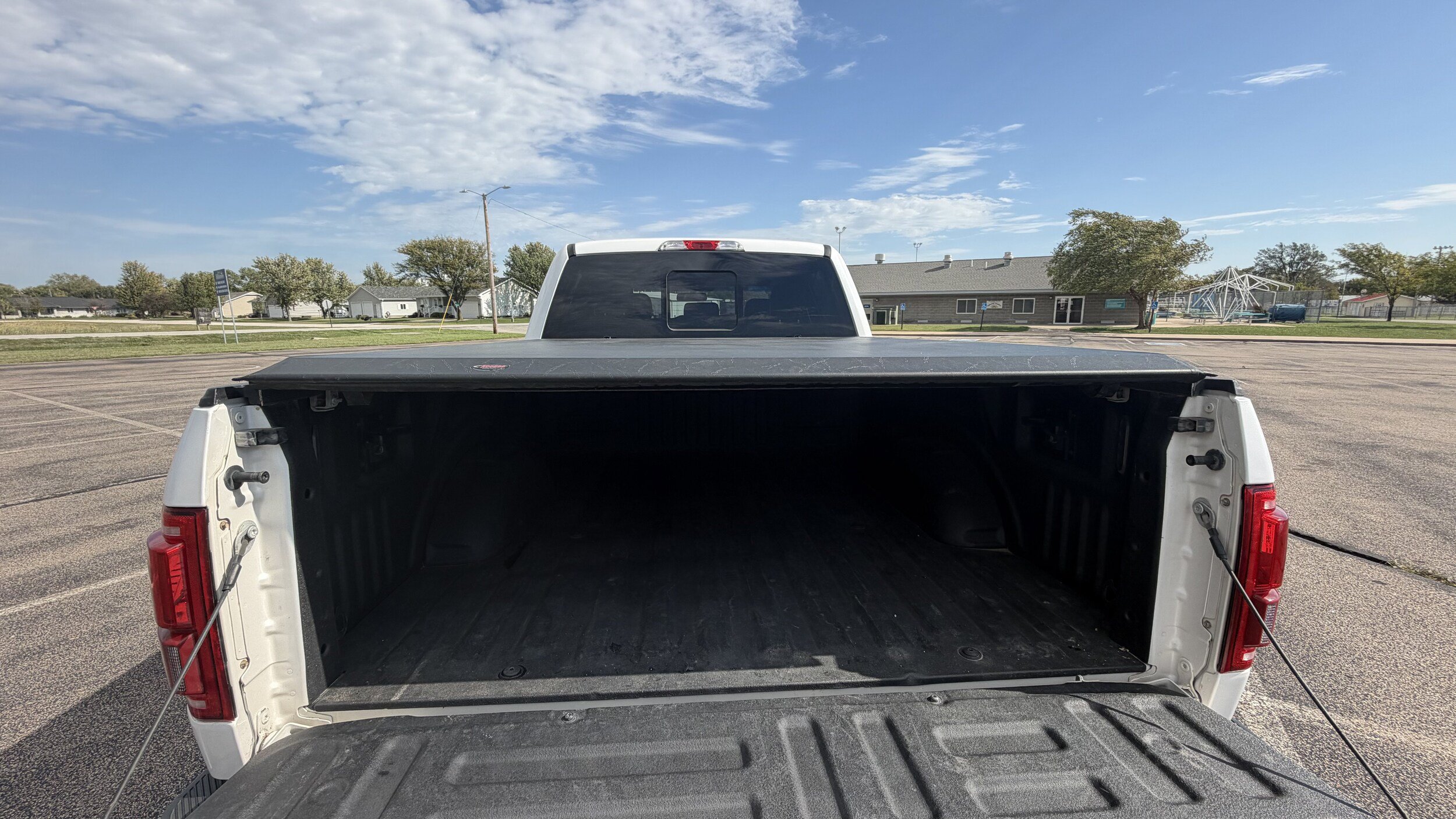 Certified 2017 Ford F150 Lariat AWD/4WD image 5