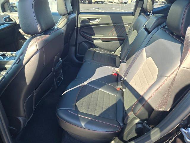 Certified 2024 Ford Edge ST-Line w/ Class II Trailer Tow Package image 19