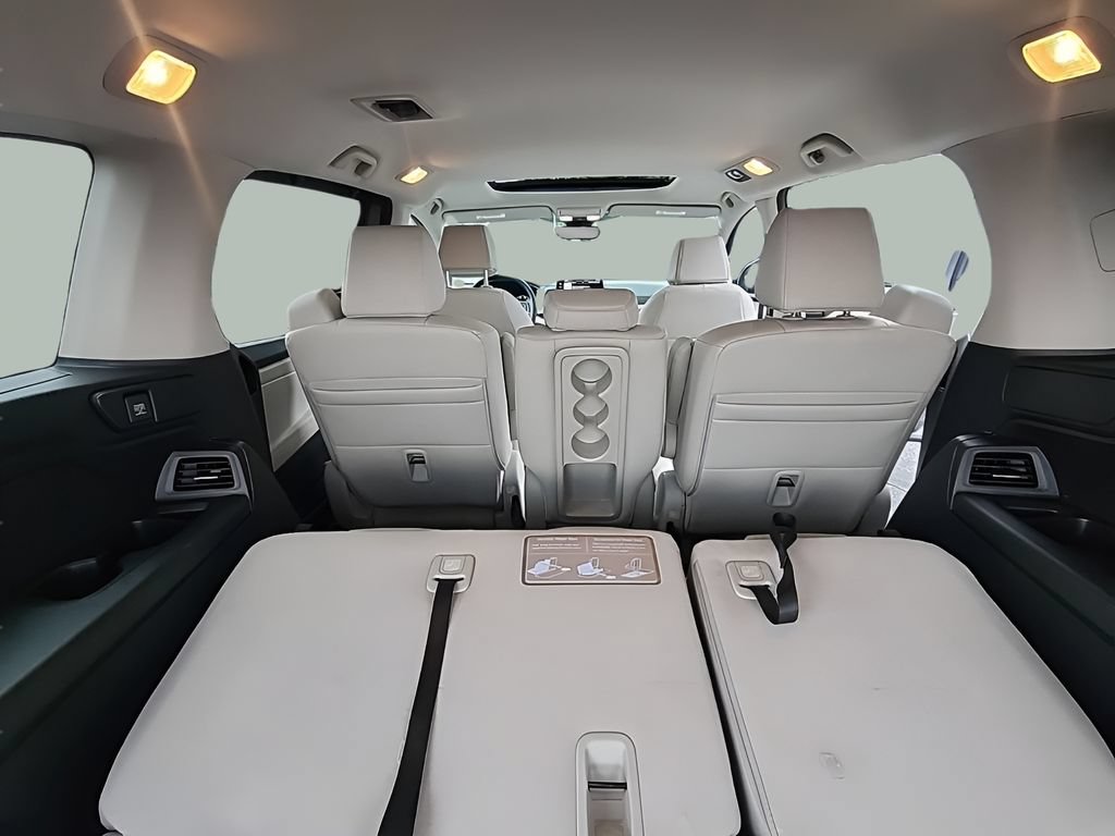 Used 2025 Honda Odyssey EX-L image 11