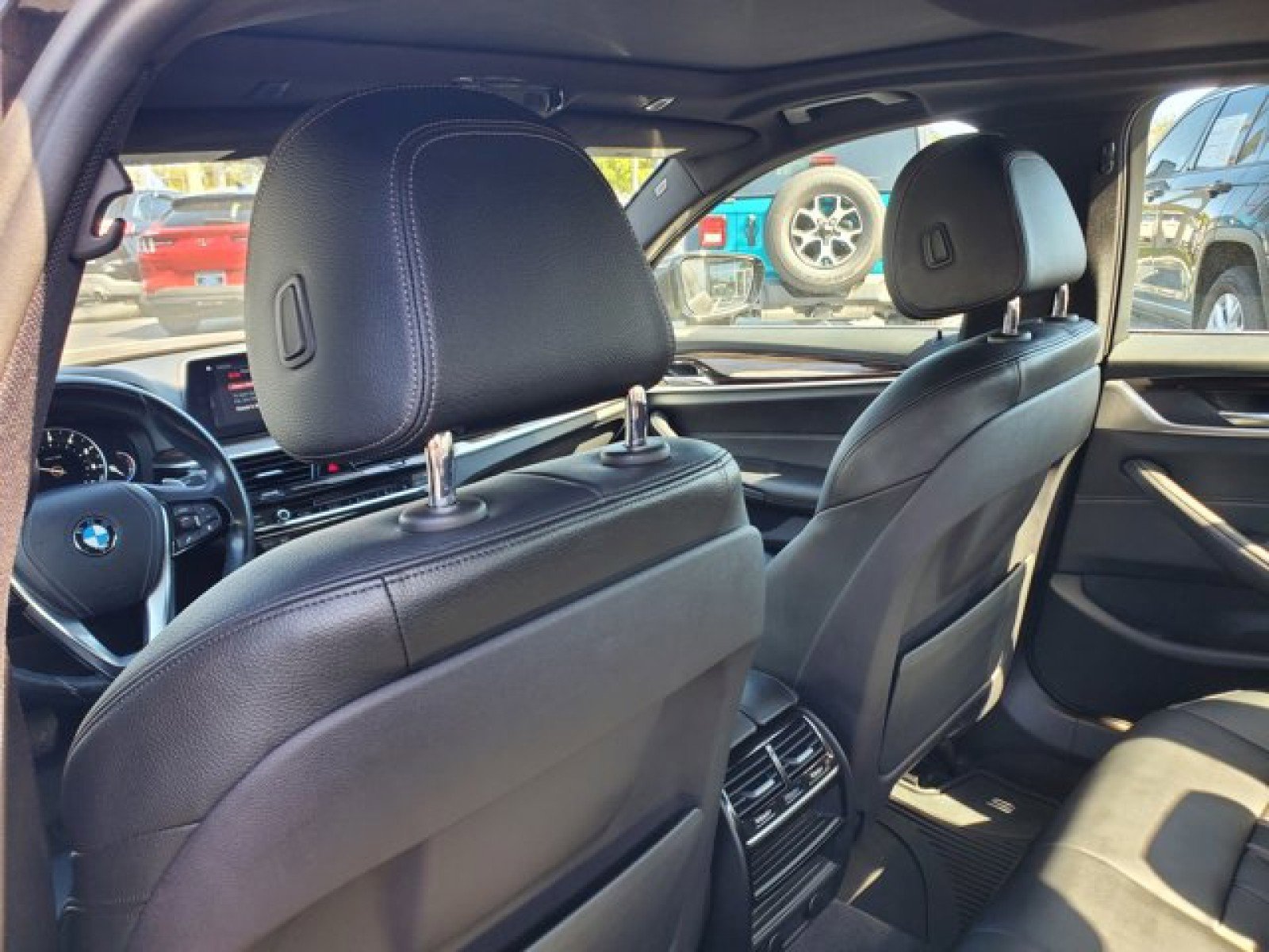 Used 2018 BMW 540i 540i Sedan image 31